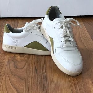 Everlane ReLeather Court Sneaker, Size 7.5, White and Green